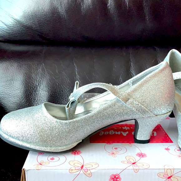 BNIB Silver Princess High Heels Shoes - Picture 3 of 6